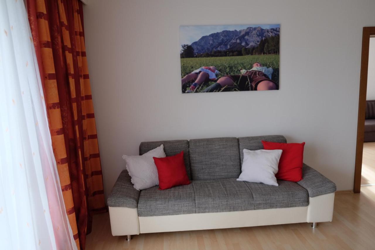 Putz Appartements Grobming Esterno foto